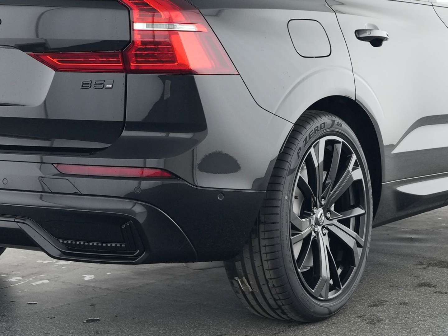 Volvo XC60 B5 Ultra Black Edition - 2025 - Joinsteer - #6