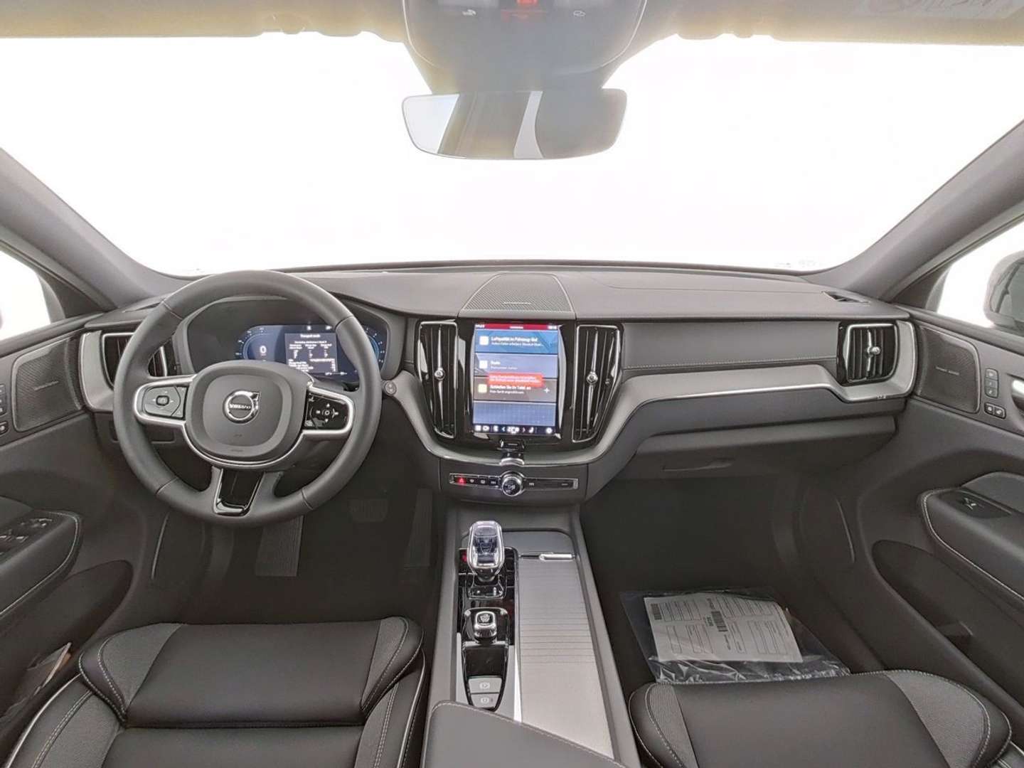 Volvo XC60 B5 Ultra Black Edition - 2025 - Joinsteer - #9