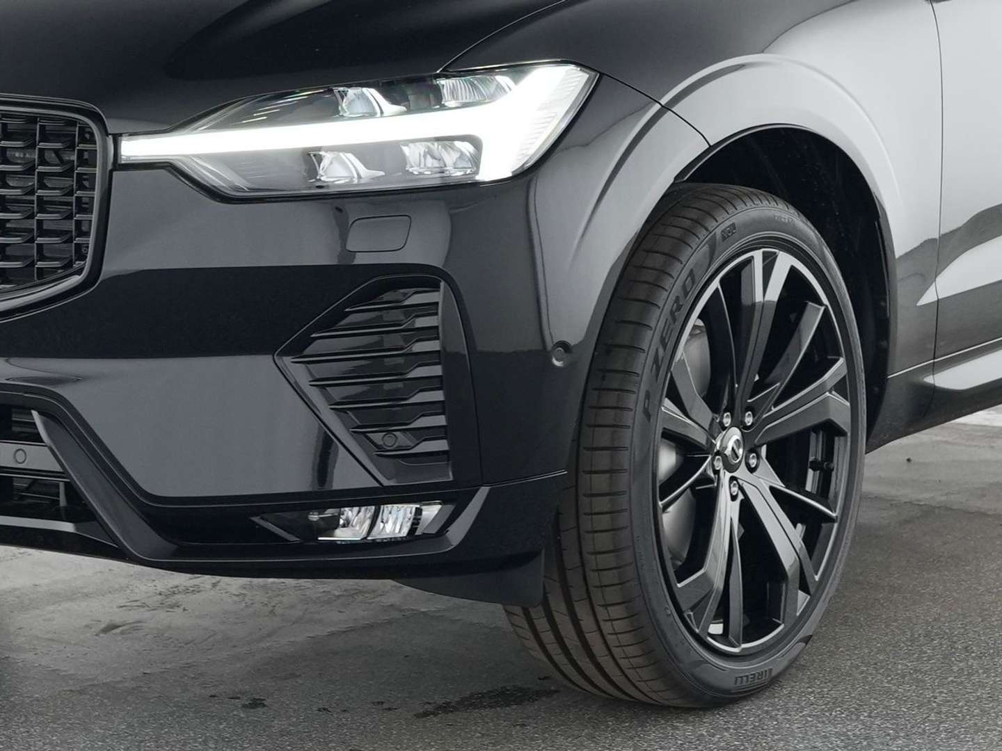 Volvo XC60 B5 Plus - 2025 - Joinsteer - #4