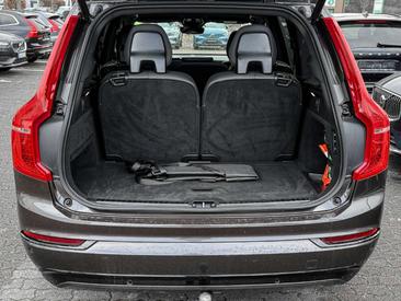 Volvo XC90 R-DESIGN — photo 19