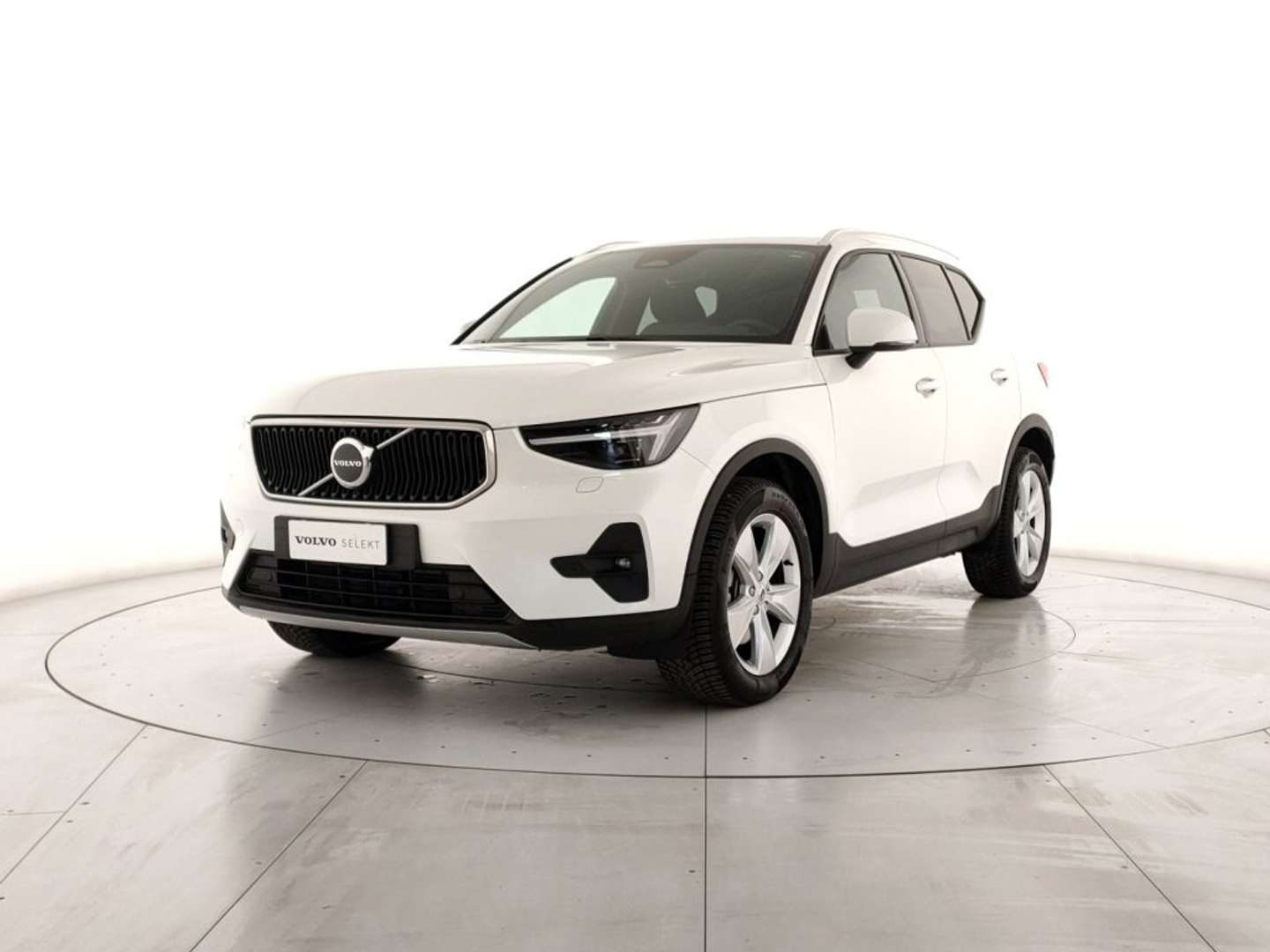 Volvo XC40 B3 Core - 2025 - Joinsteer - #1