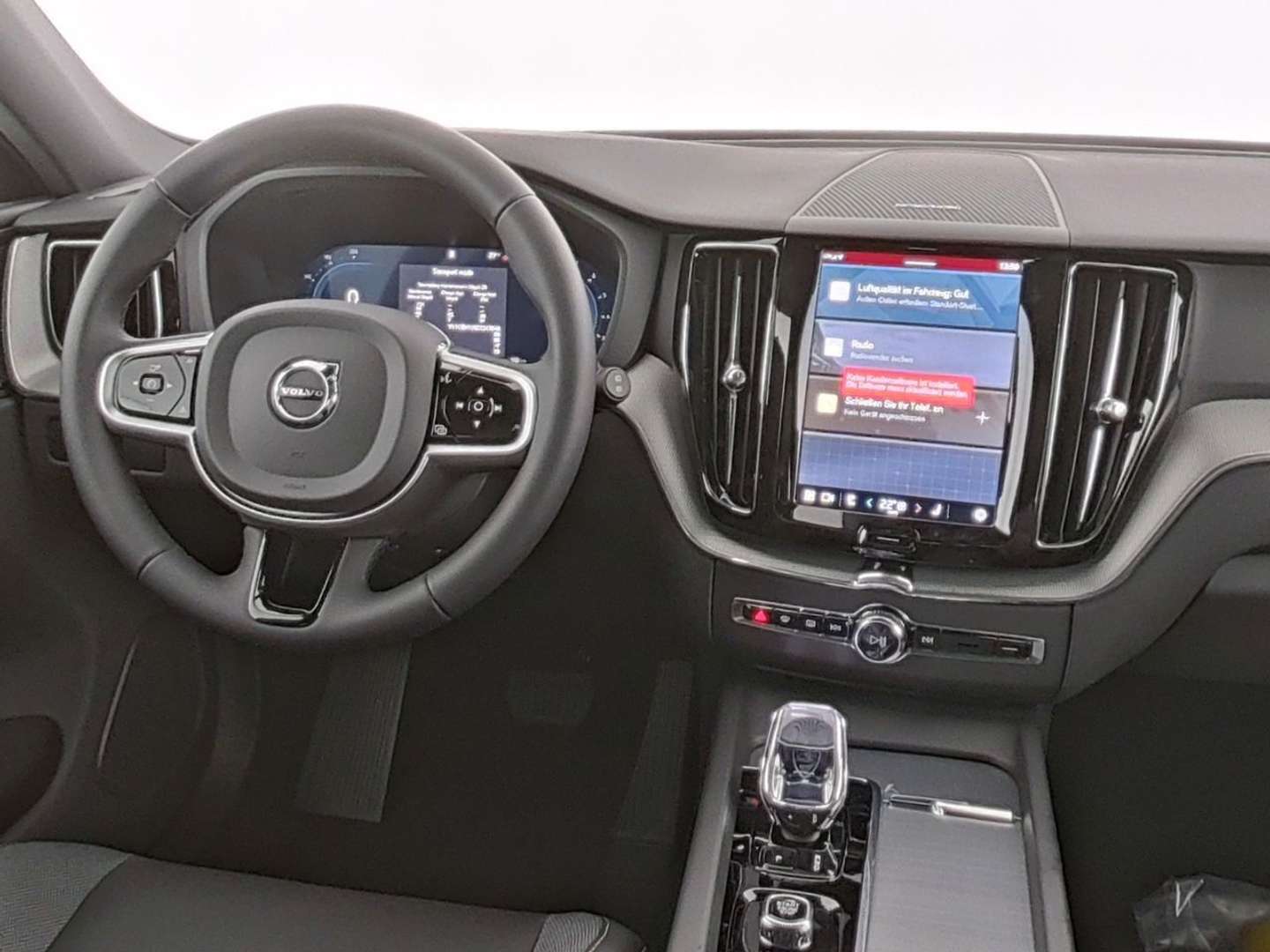 Volvo XC60 B5 Plus - 2025 - Joinsteer - #11