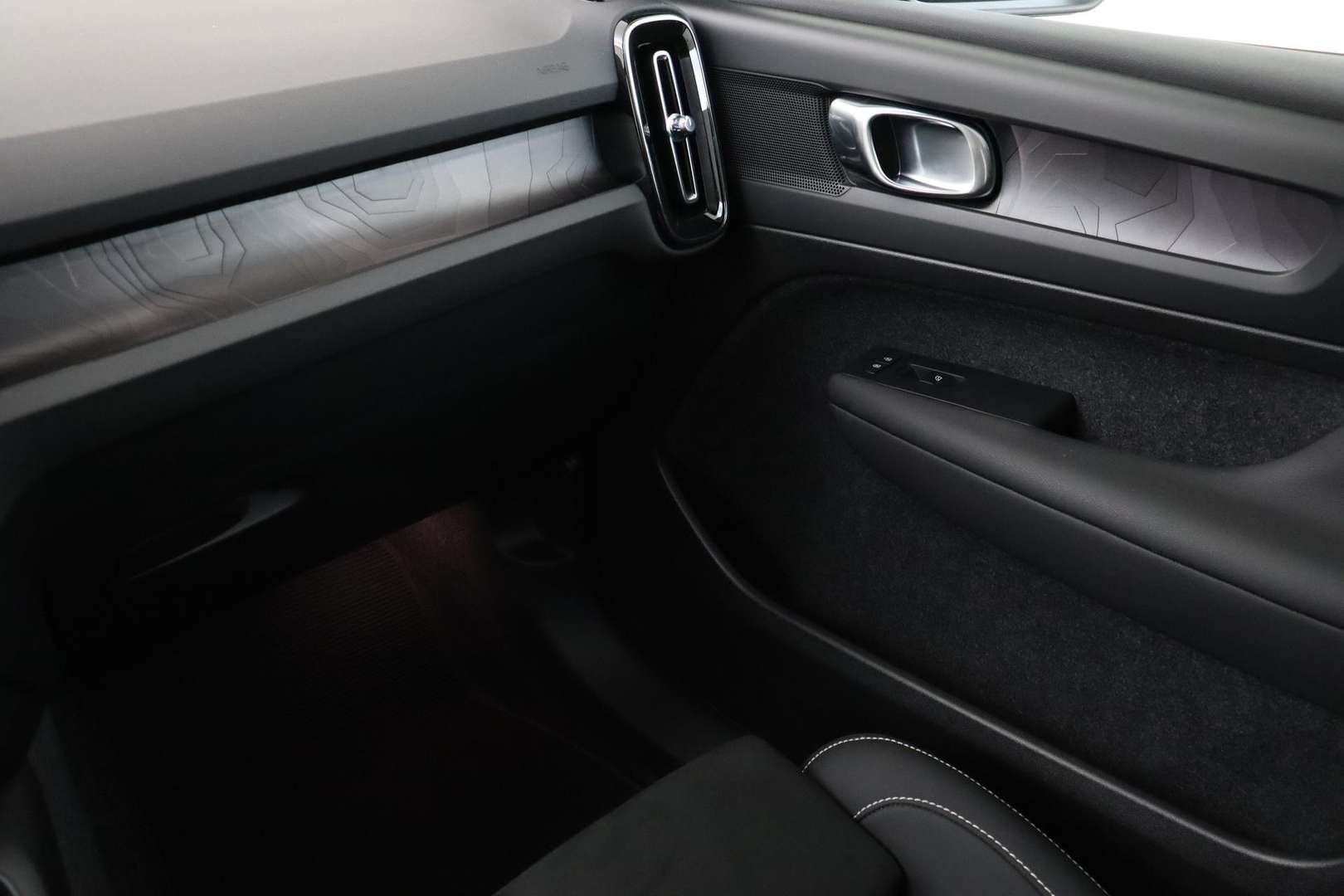 Volvo C40 Recharge PLUS - 2023 - Joinsteer - #17