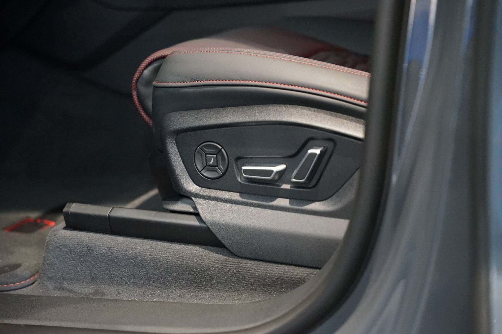 Audi RSQ8 Performance - 2026 - Joinsteer - #28