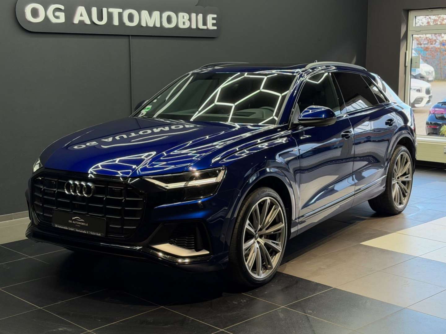 Audi Q8 S Line 55 TFSI - 2022 - Joinsteer - #1