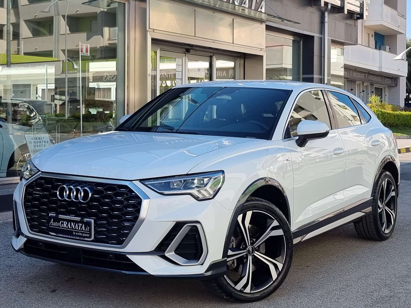 Audi Q3 S Line Edition 40 TDI - 2023 - Joinsteer - #1