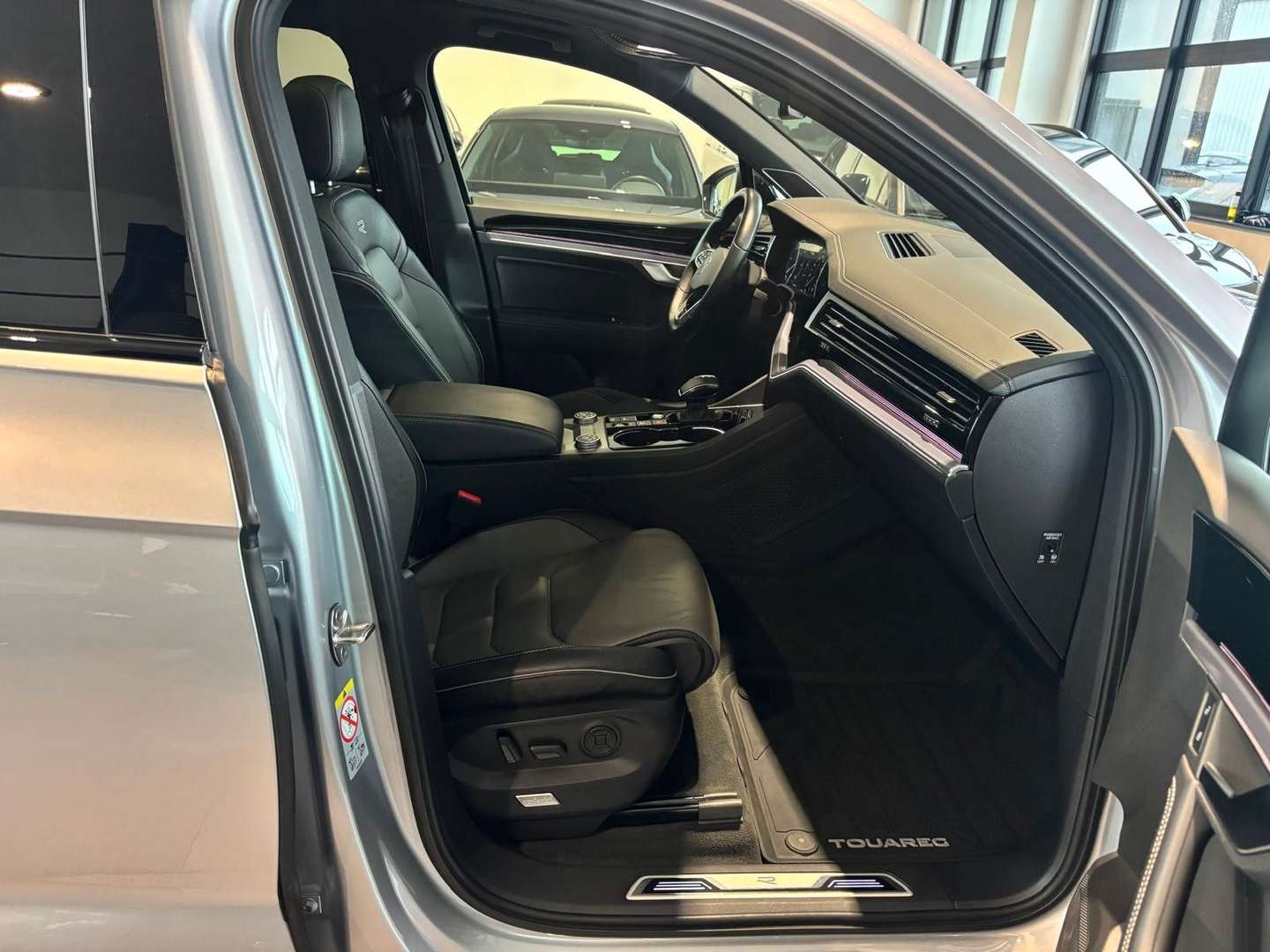 Volkswagen Touareg 4Motion R-Line - 2022 - Joinsteer - #7