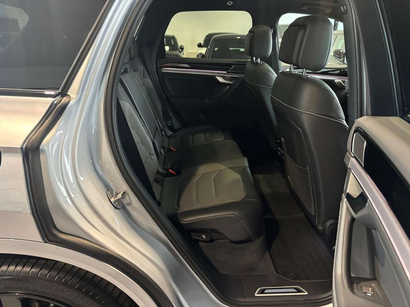Volkswagen Touareg 4Motion R-Line - 2022 - Joinsteer - #9