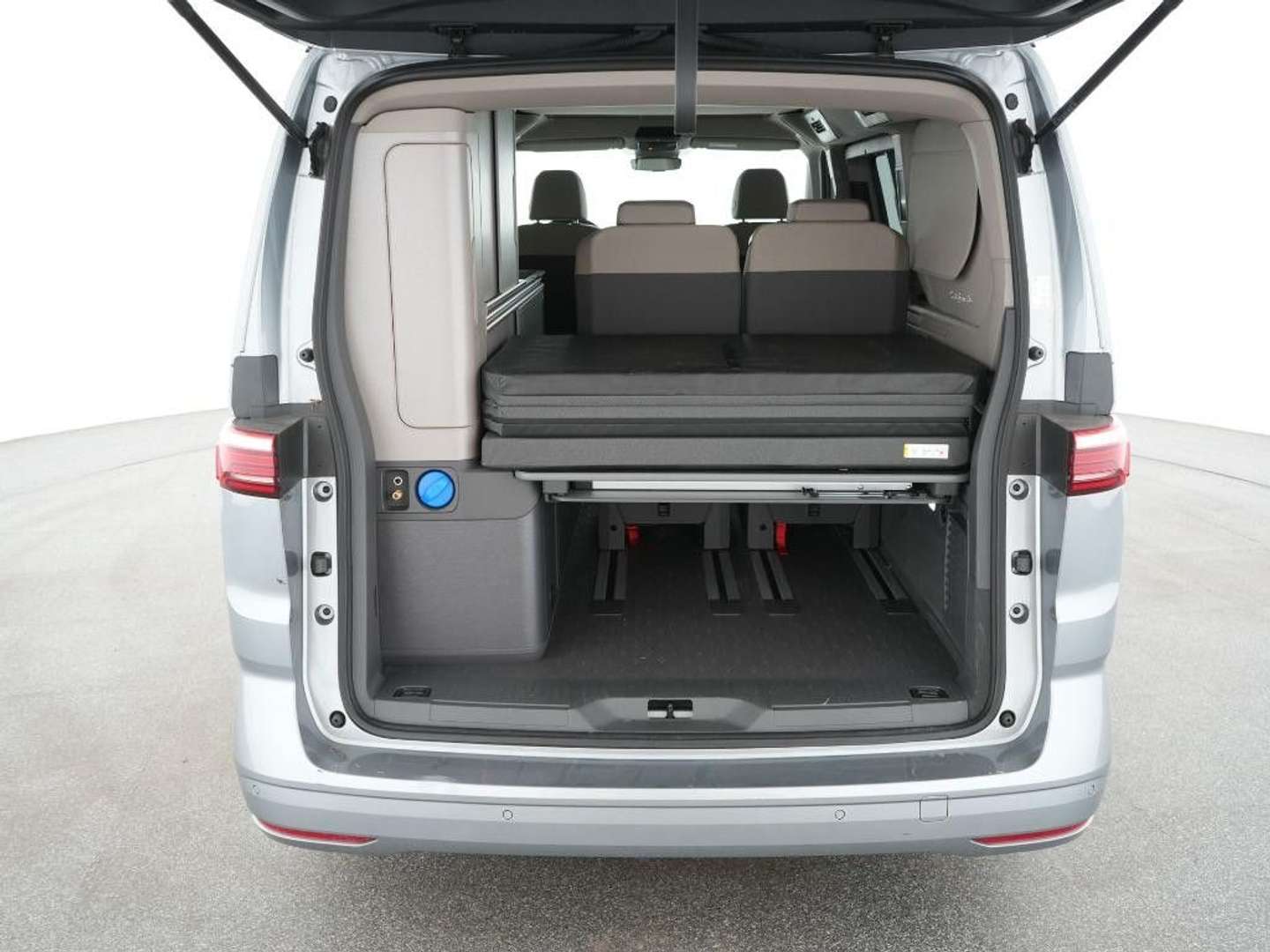 Volkswagen Multivan California Coast EHybrid 4Motion - 2025 - Joinsteer - #7