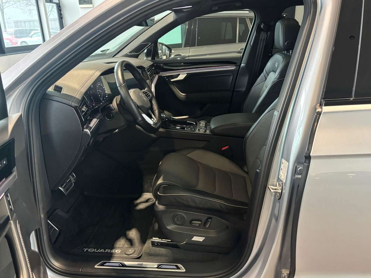 Volkswagen Touareg 4Motion R-Line - 2022 - Joinsteer - #14