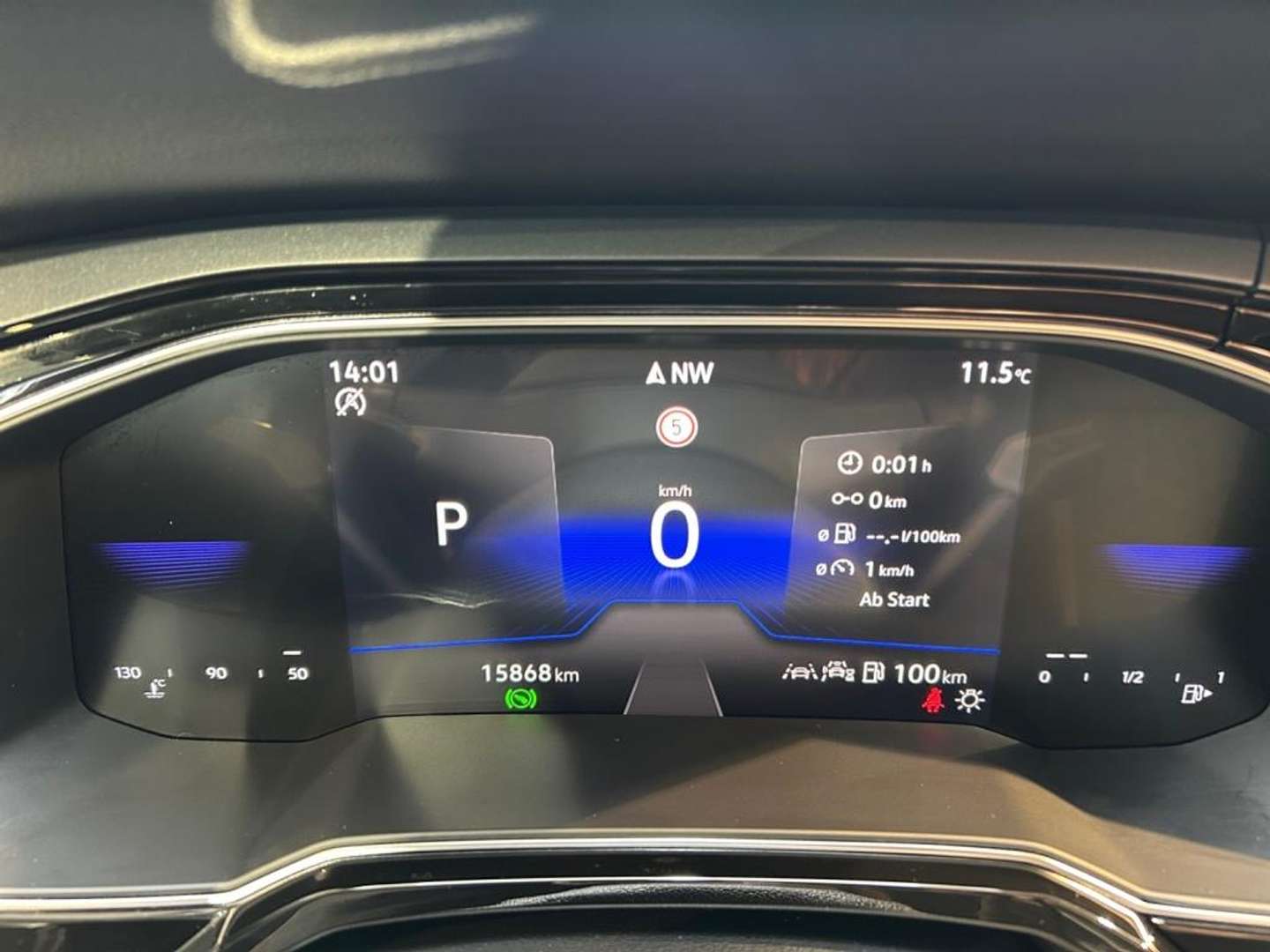 Volkswagen Taigo R-Line - 2025 - Joinsteer - #8