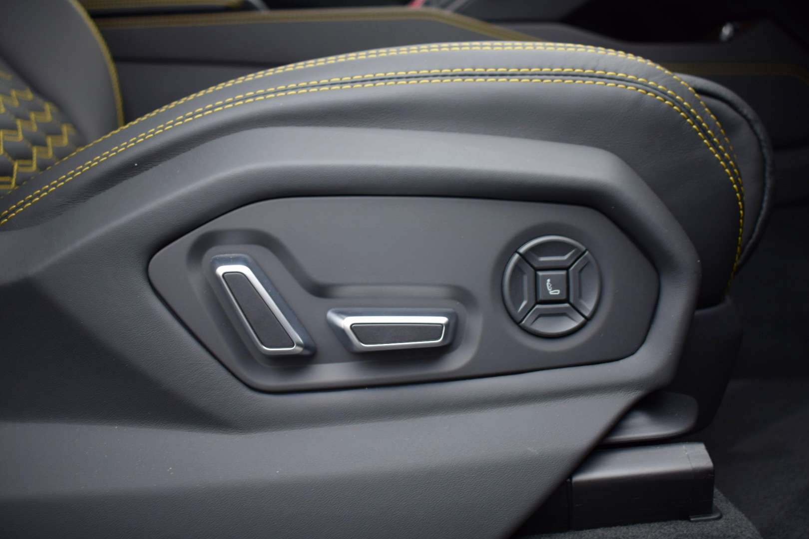 Lamborghini Urus - 2024 - Joinsteer - #32