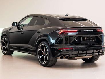 Lamborghini Urus — photo 3