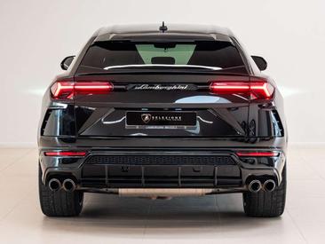 Lamborghini Urus — photo 4