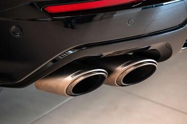 Lamborghini Urus — photo 17