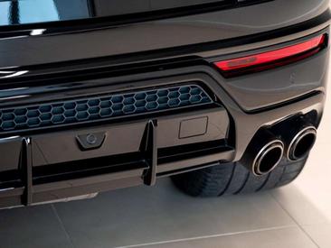 Lamborghini Urus — photo 18