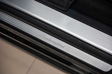 Lamborghini Urus — photo 27