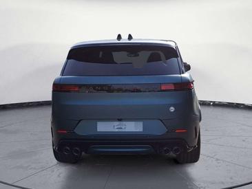 Land Rover Range Rover Sport SV — photo 7