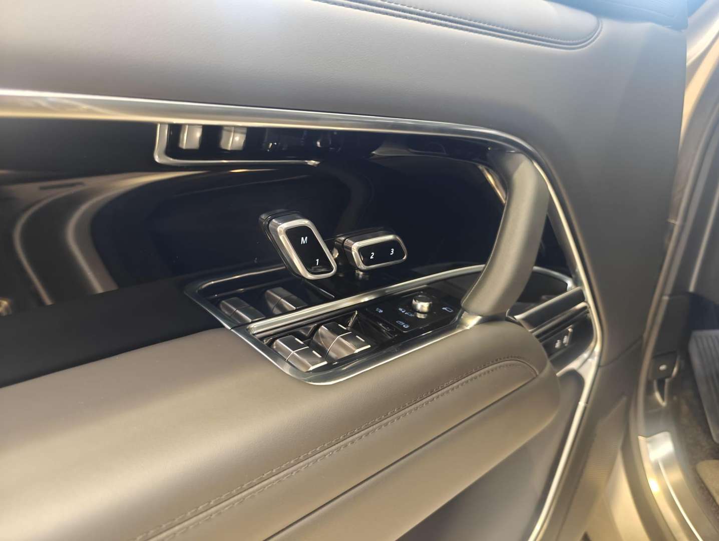 Land Rover Range Rover HSE D300 - 2026 - Joinsteer - #18