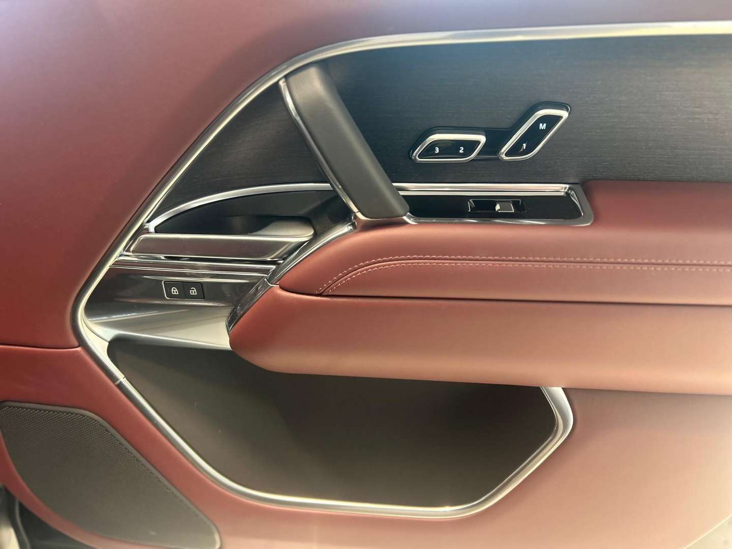 Land Rover Range Rover HSE P460e - 2025 - Joinsteer - #12