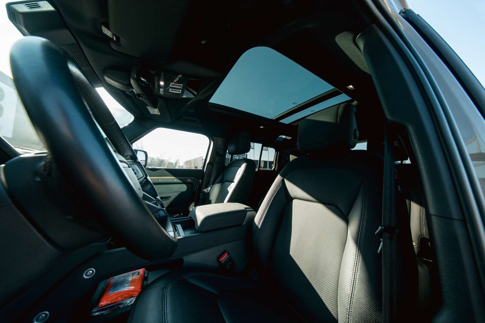 Land Rover Defender 110 2.0 P400e X-Dynamic SE Pan.dak | Meridian - 2022 - Joinsteer - #2