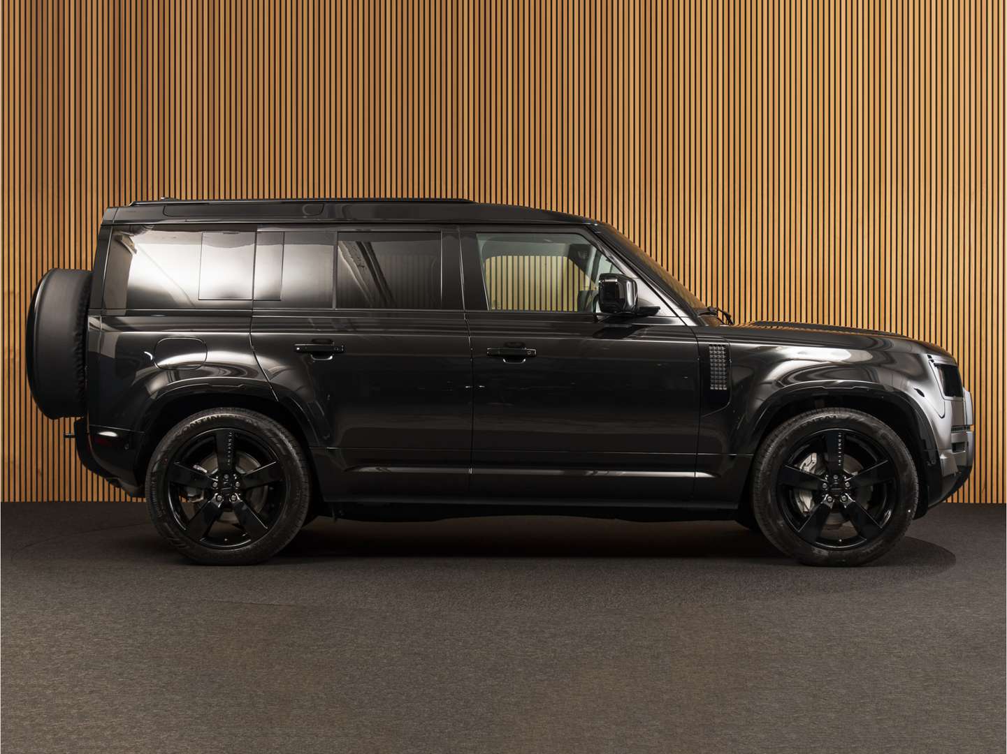 Land Rover Defender 110 X-Dynamic HSE MY26 2.0 P300e - 2026 - Joinsteer - #6