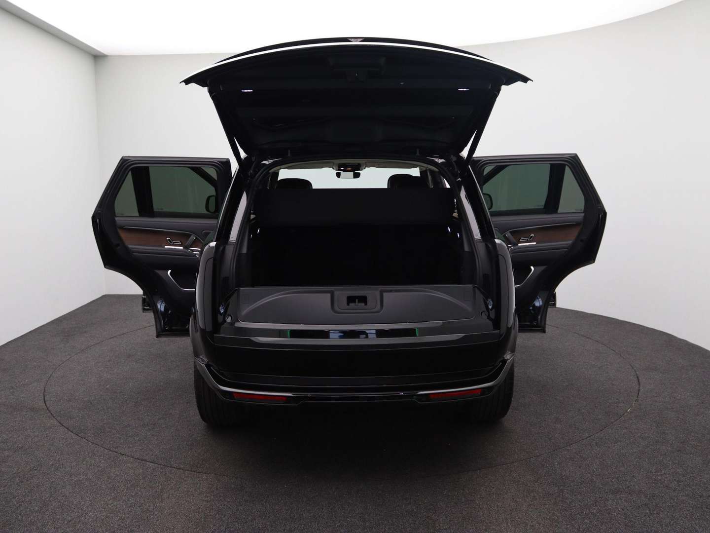 Land Rover Range Rover 3.0 P460e HSE PHEV Shadow Exterior Pack - 2026 - Joinsteer - #11