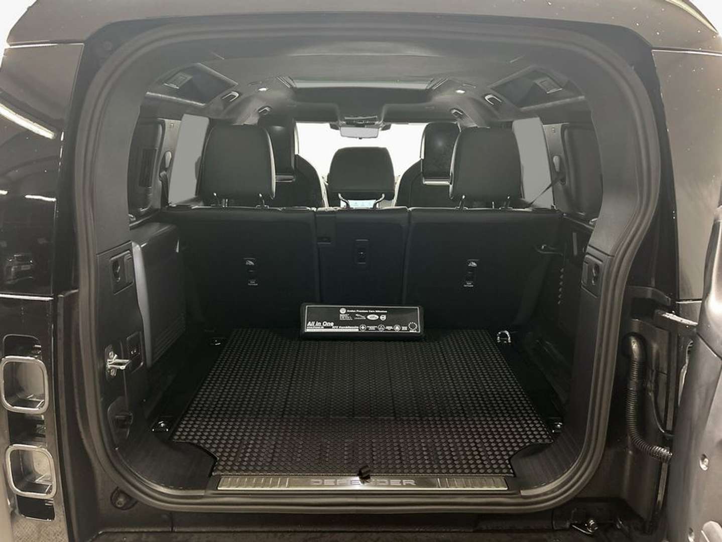 Land Rover Defender 110 OCTA Edition One P635 AWD - 2026 - Joinsteer - #10