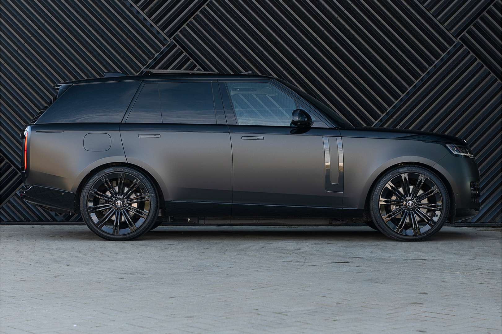 Land Rover Range Rover P550e Autobiography - 2025 - Joinsteer - #3