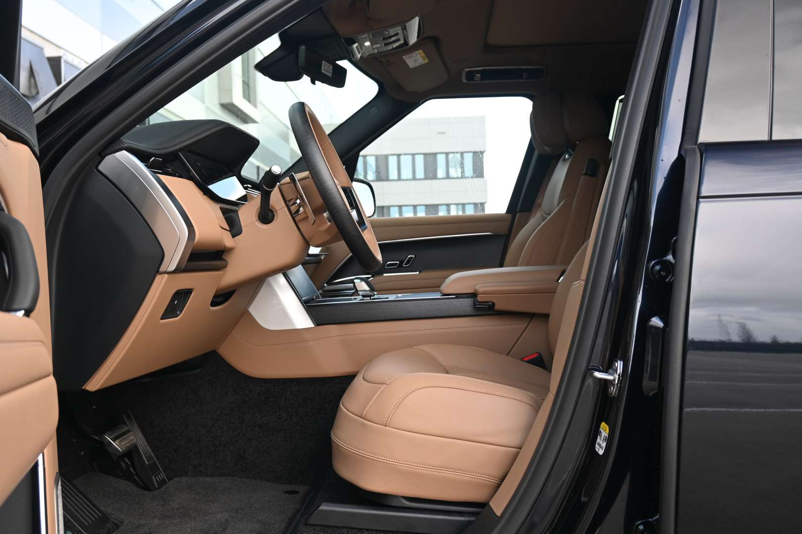 Land Rover Range Rover 3.0 P550e Autobiography PHEV - 2026 - Joinsteer - #3