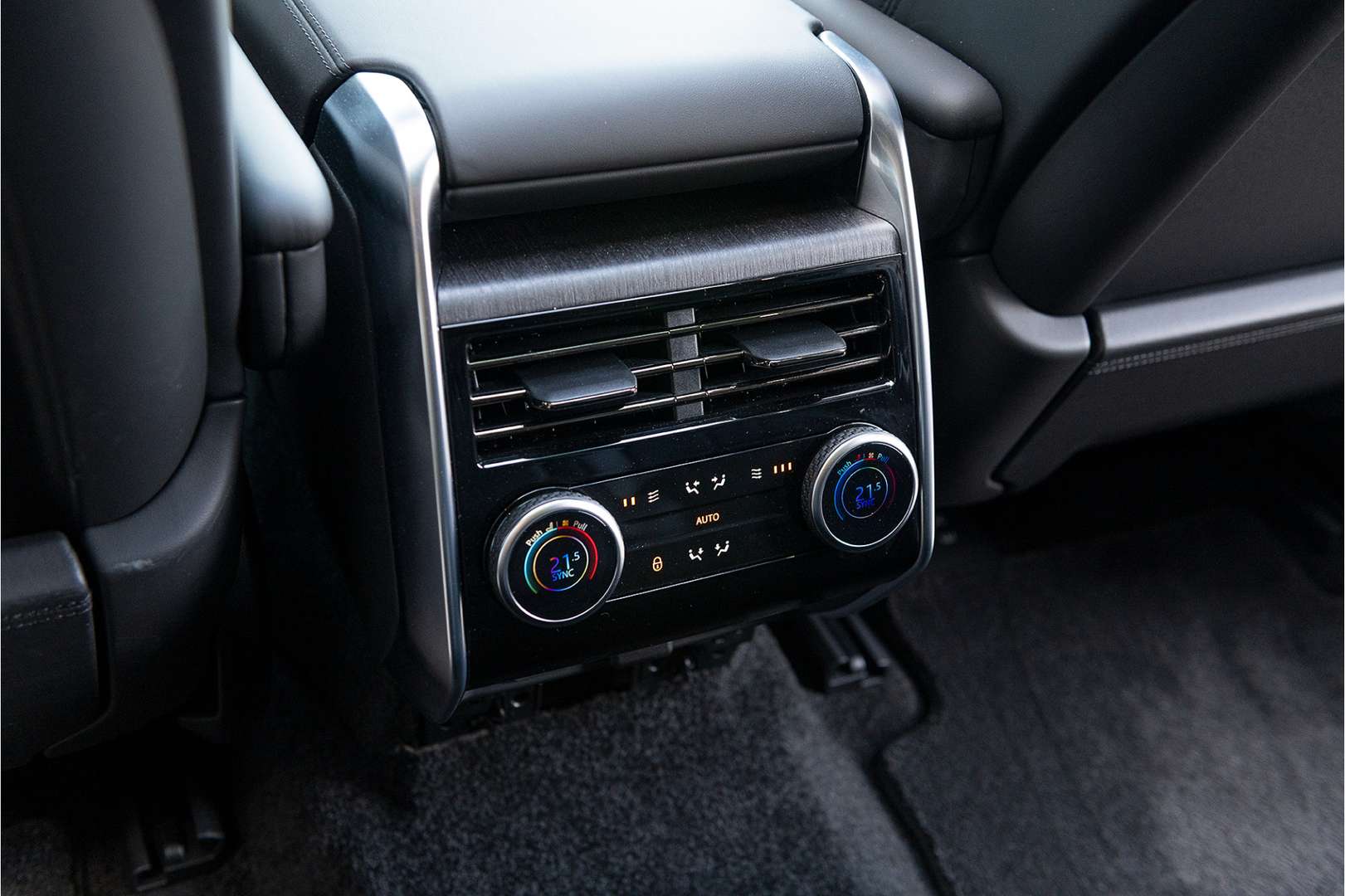 Land Rover Range Rover P550e Autobiography - 2025 - Joinsteer - #8