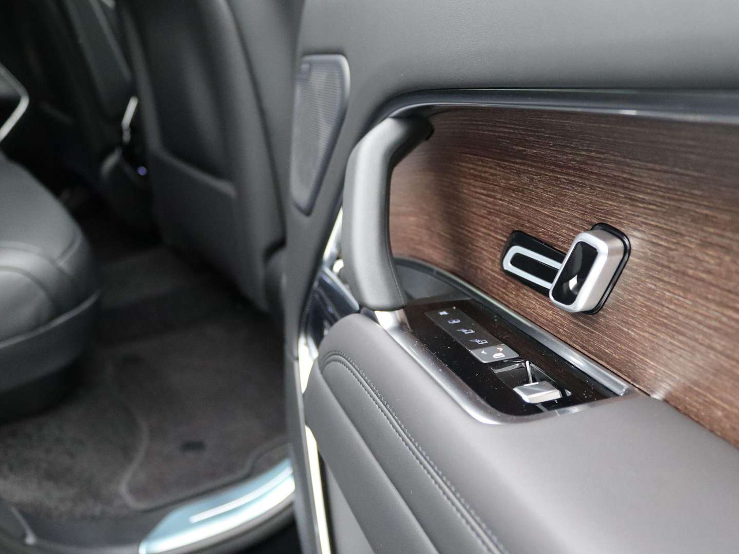 Land Rover Range Rover 3.0 P460e HSE PHEV Shadow Exterior Pack - 2026 - Joinsteer - #28