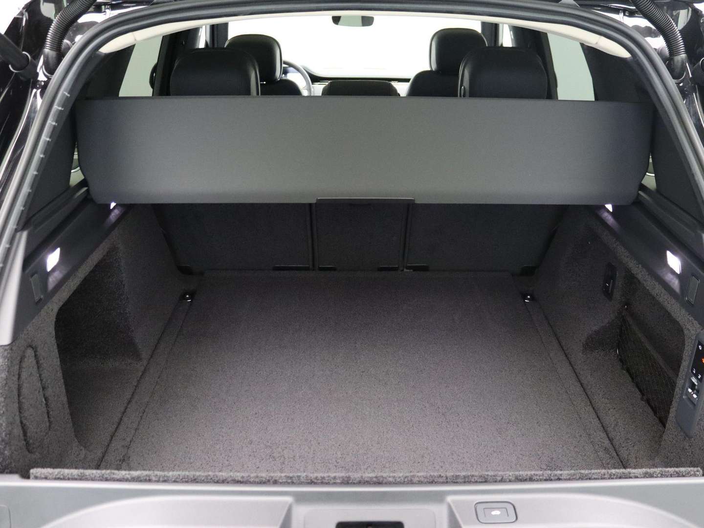 Land Rover Range Rover 3.0 P460e HSE PHEV Shadow Exterior Pack - 2026 - Joinsteer - #29