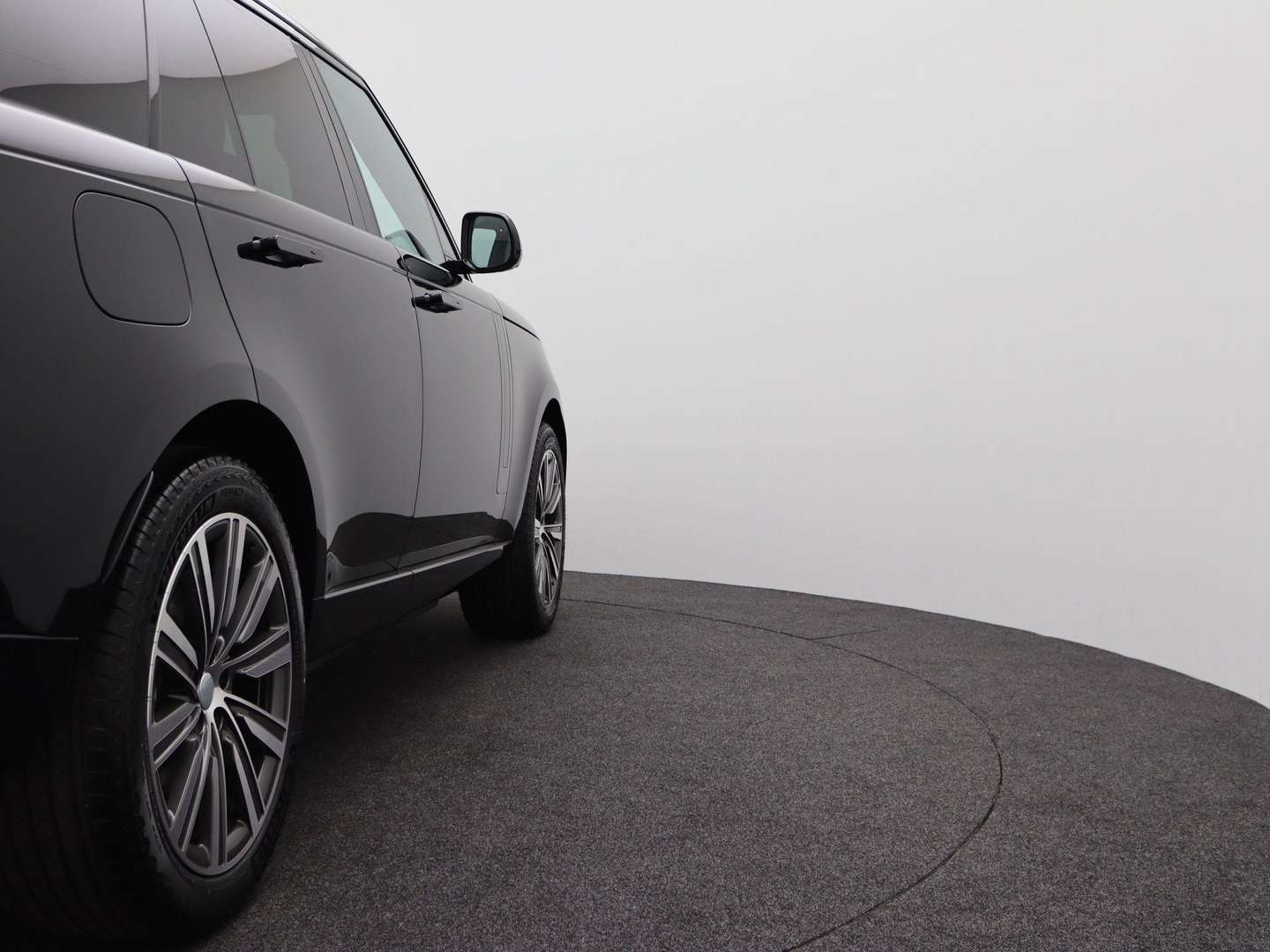 Land Rover Range Rover 3.0 P460e HSE PHEV Shadow Exterior Pack - 2026 - Joinsteer - #37