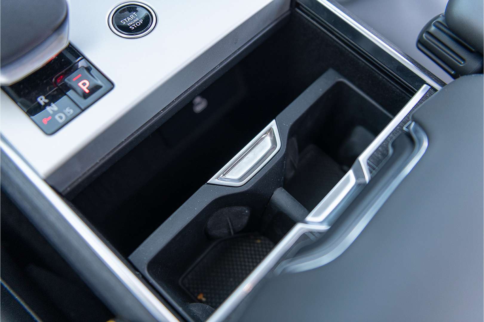 Land Rover Range Rover P550e Autobiography - 2025 - Joinsteer - #24