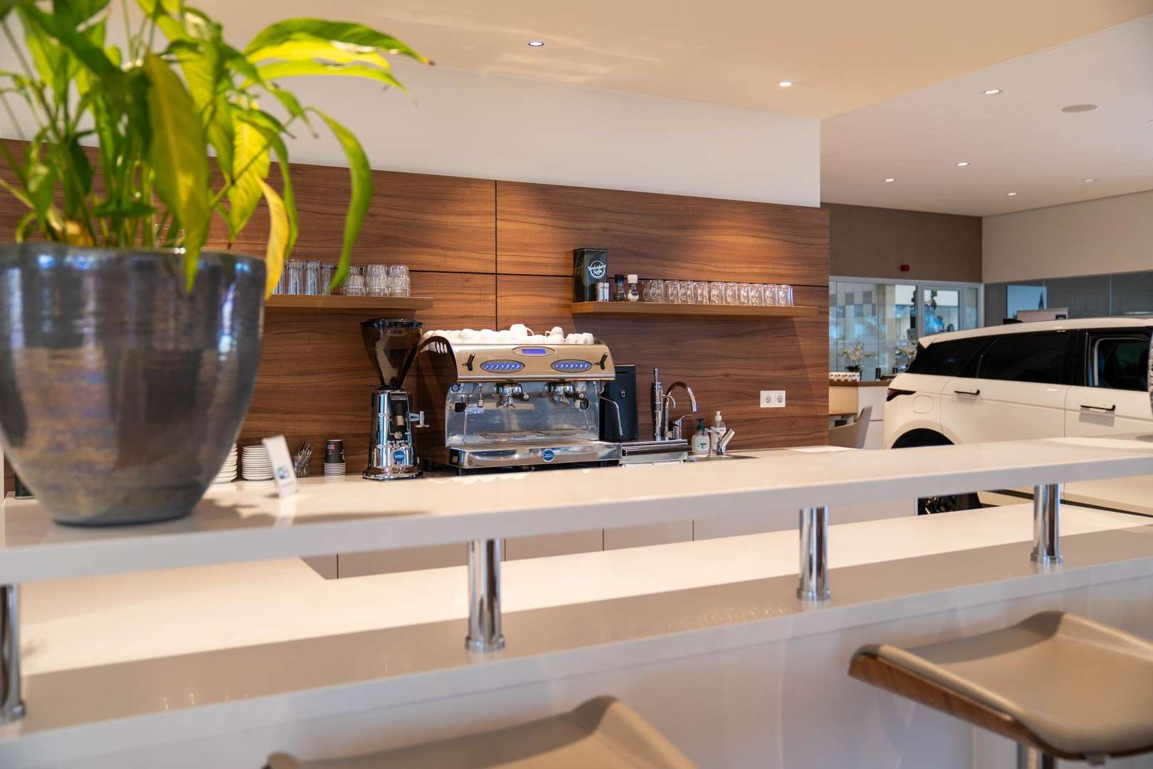 Land Rover Range Rover 3.0 P460e HSE PHEV Shadow Exterior Pack - 2026 - Joinsteer - #45