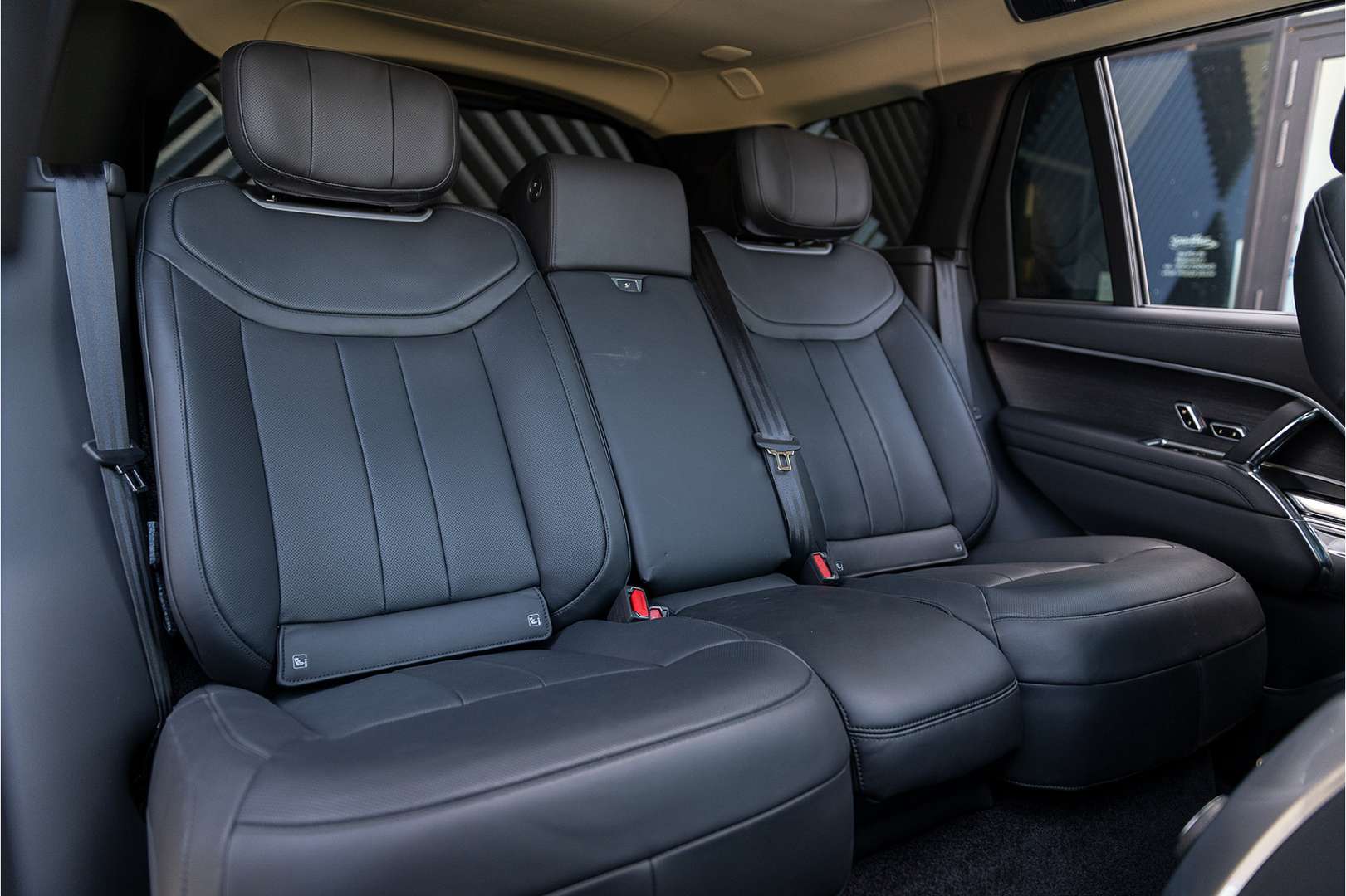 Land Rover Range Rover P550e Autobiography - 2025 - Joinsteer - #28