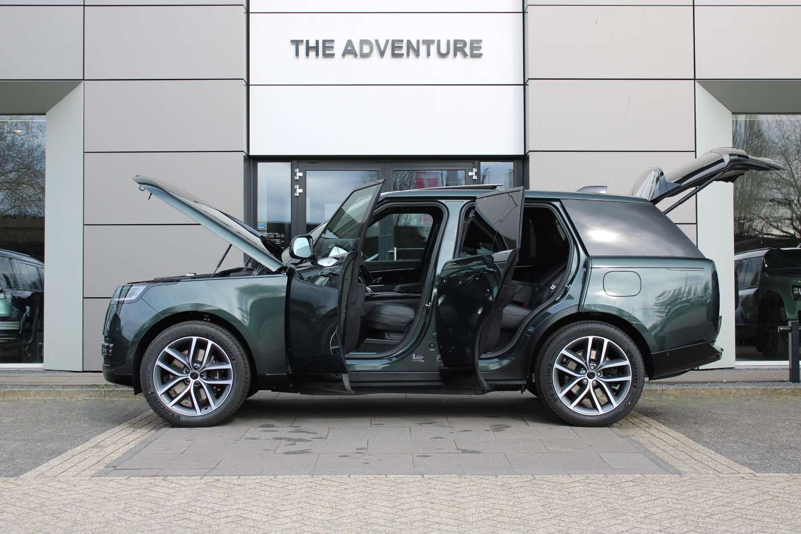 Land Rover Range Rover P550e Autobiography - 2026 - Joinsteer - #33