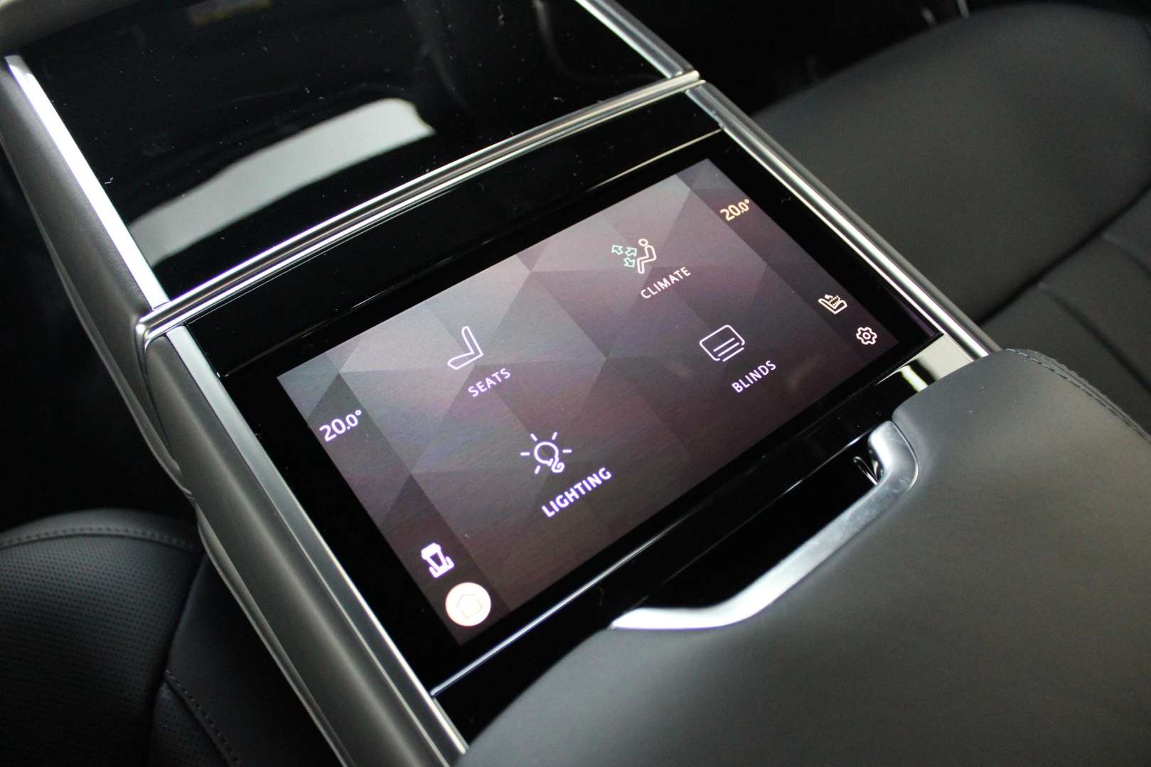 Land Rover Range Rover P550e Autobiography - 2026 - Joinsteer - #40