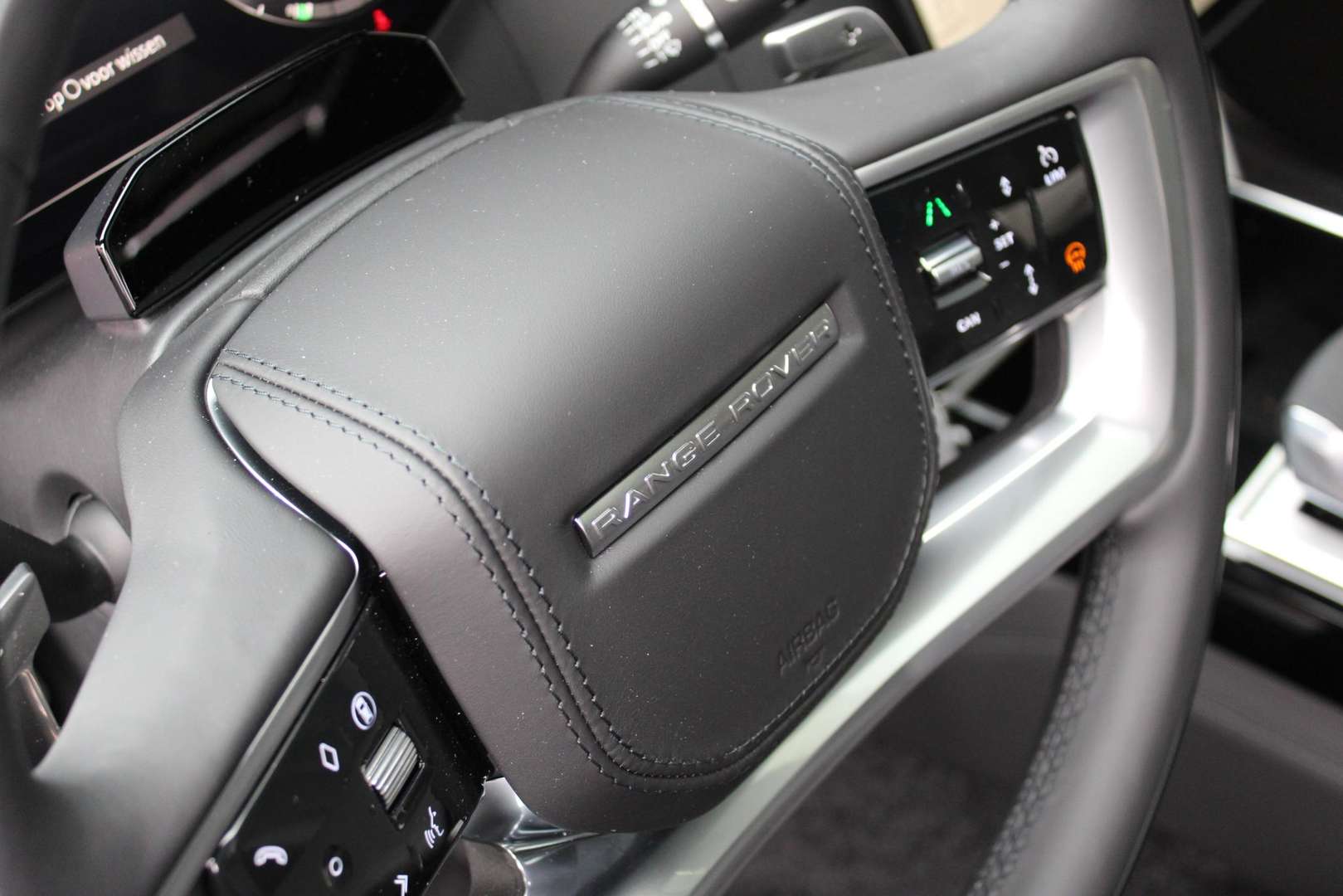 Land Rover Range Rover P550e Autobiography - 2026 - Joinsteer - #49