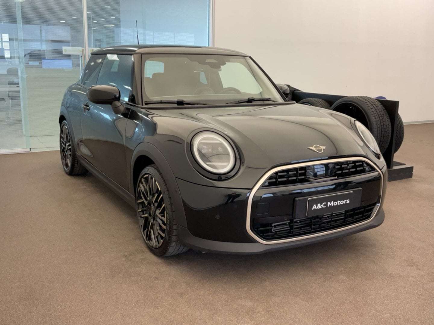 Mini 3 Portes Favoured Cooper - 2024 - Joinsteer - #3