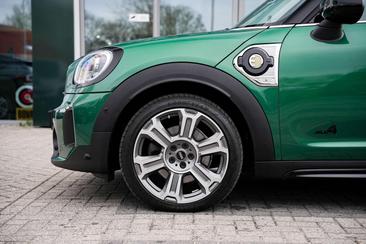 Mini Countryman COOPER SE — photo 7
