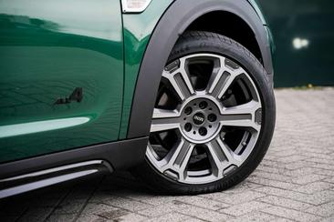 Mini Countryman COOPER SE — photo 28