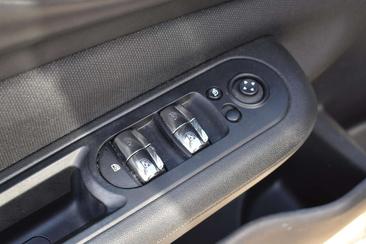 Mini Clubman Business Cooper — photo 28