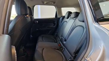 Mini Clubman Cooper SE — photo 17