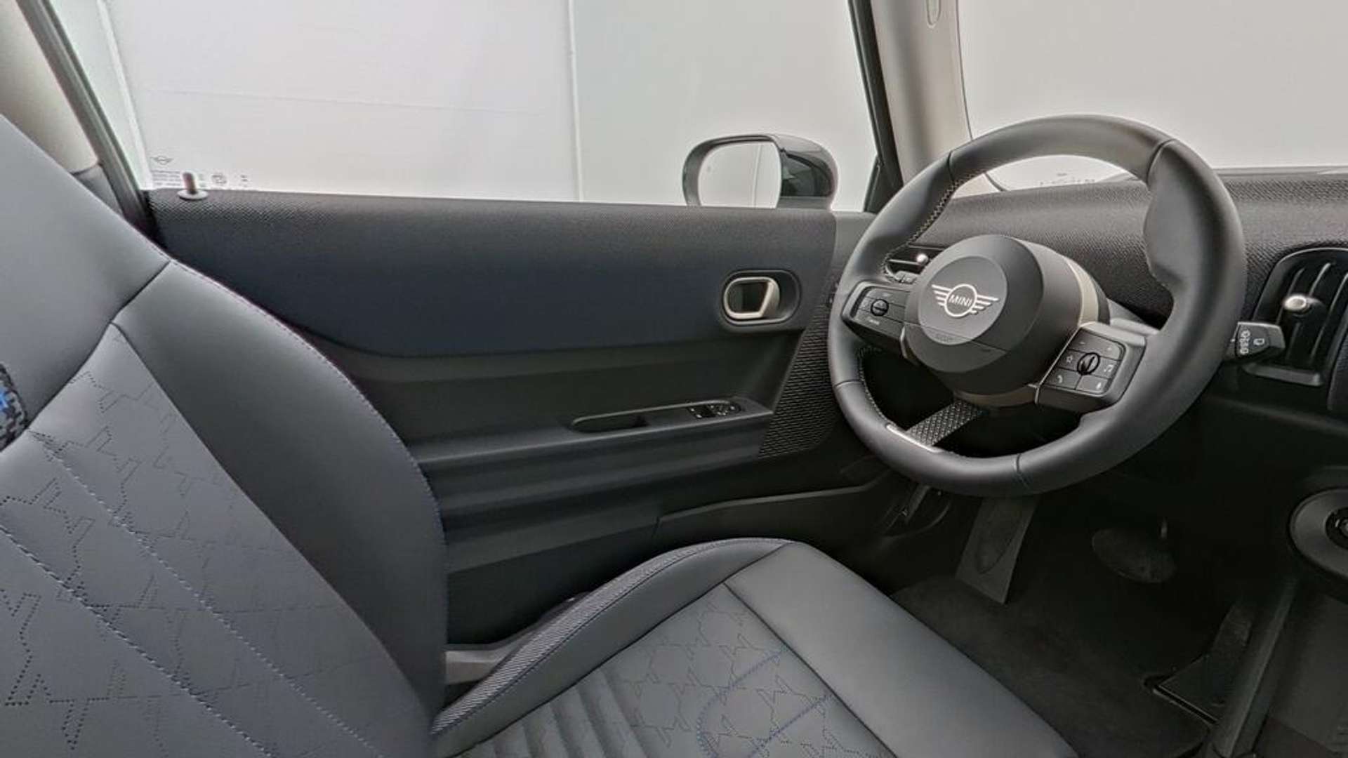 Mini Cooper Classic Cooper - 2025 - Joinsteer - #22