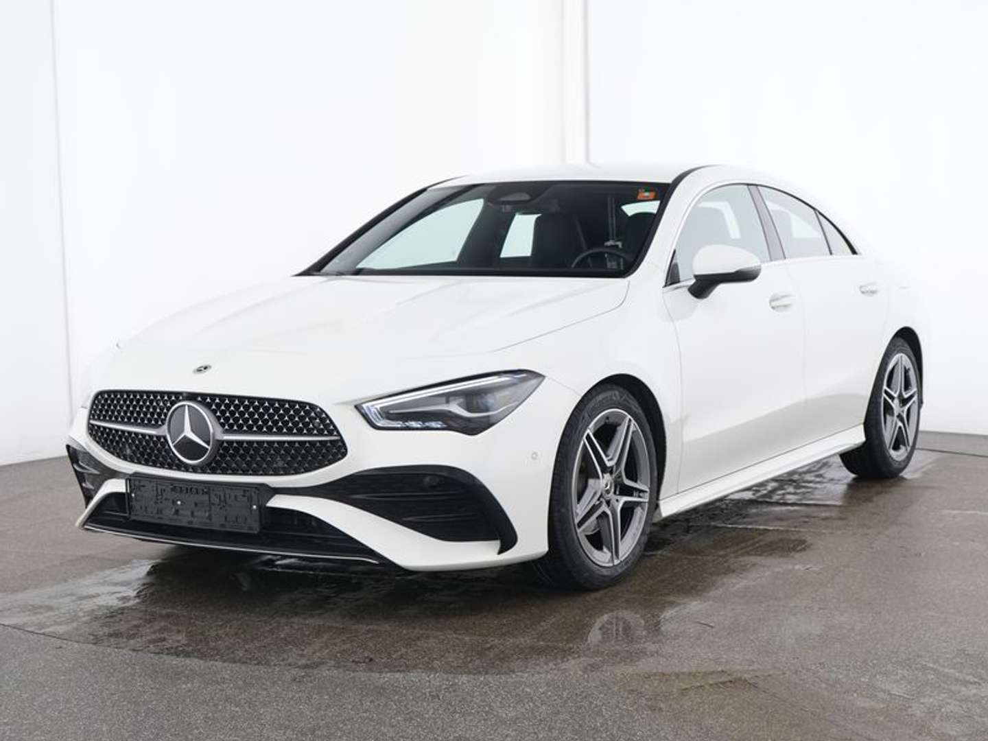 Mercedes CLA 180 AMG Line - 2025 - Joinsteer - #1