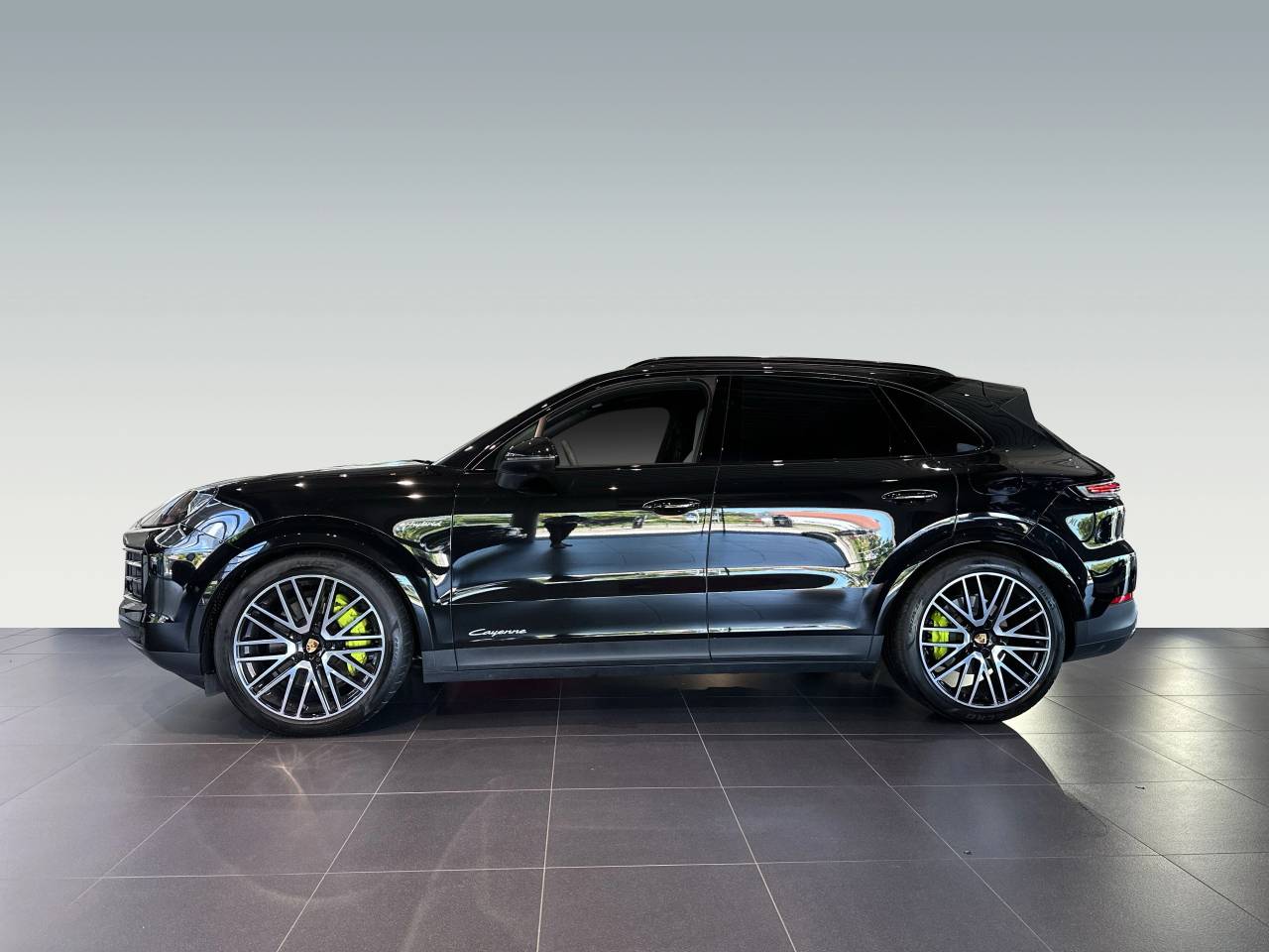 Porsche Cayenne III ph2 E-Hybrid - 2024 - Joinsteer - #2