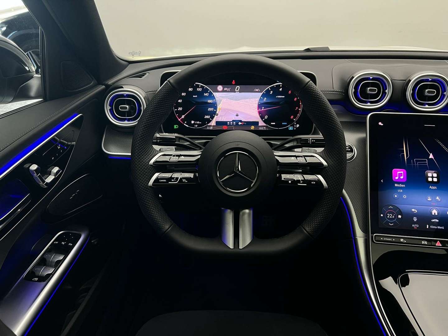 Mercedes Classe C 180 180 AMG Line - 2025 - Joinsteer - #12