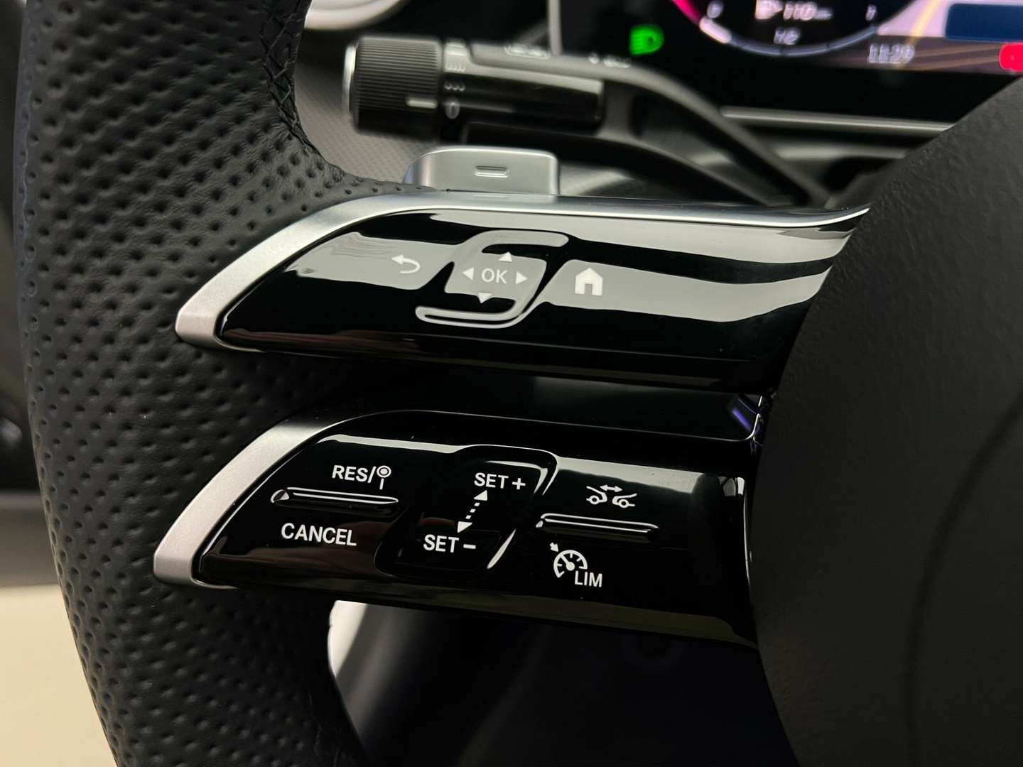Mercedes Classe C 180 180 AMG Line - 2025 - Joinsteer - #13